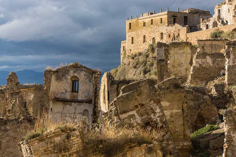 Craco: A Ghost Town in Basilicata | Wandering Italy Blog