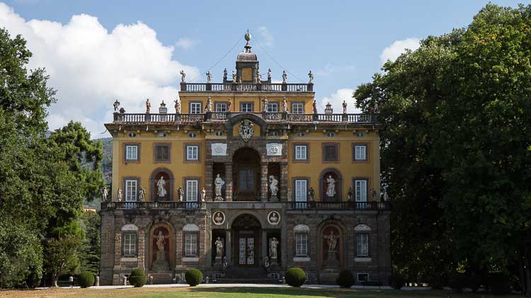 villa torrigiani